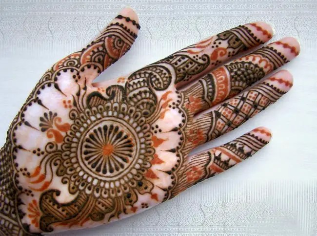 30 Festive Rangoli Mehndi Designs for Women SheIdeas