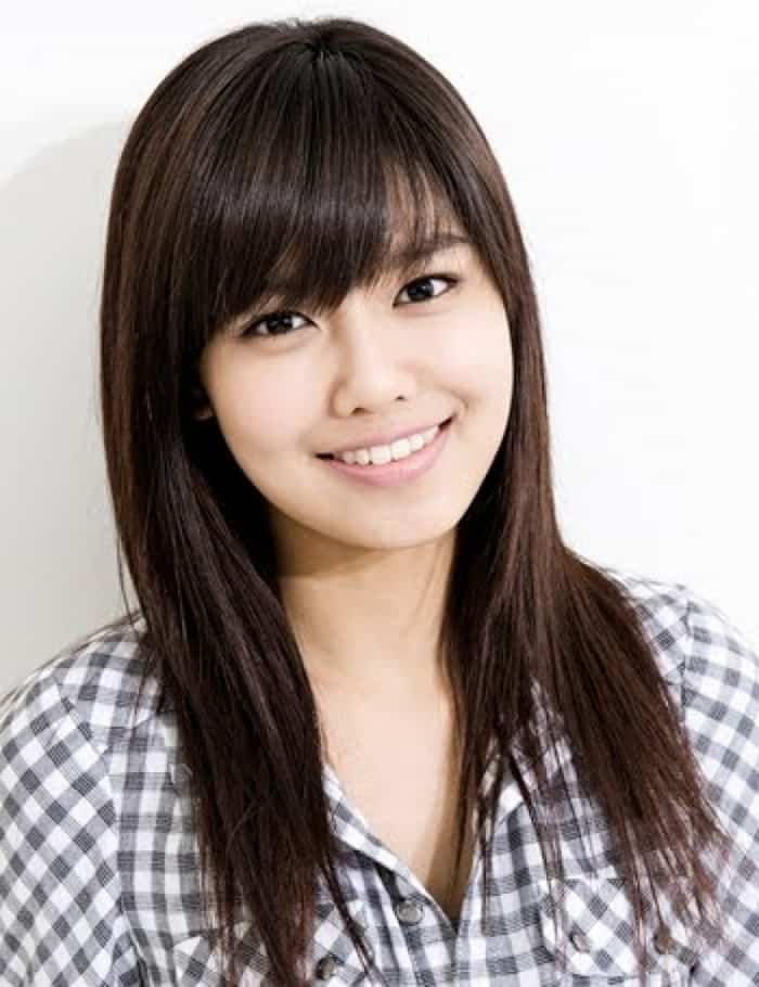 32 New Bang Hairstyles Ideas for Ladies 2021 SheIdeas