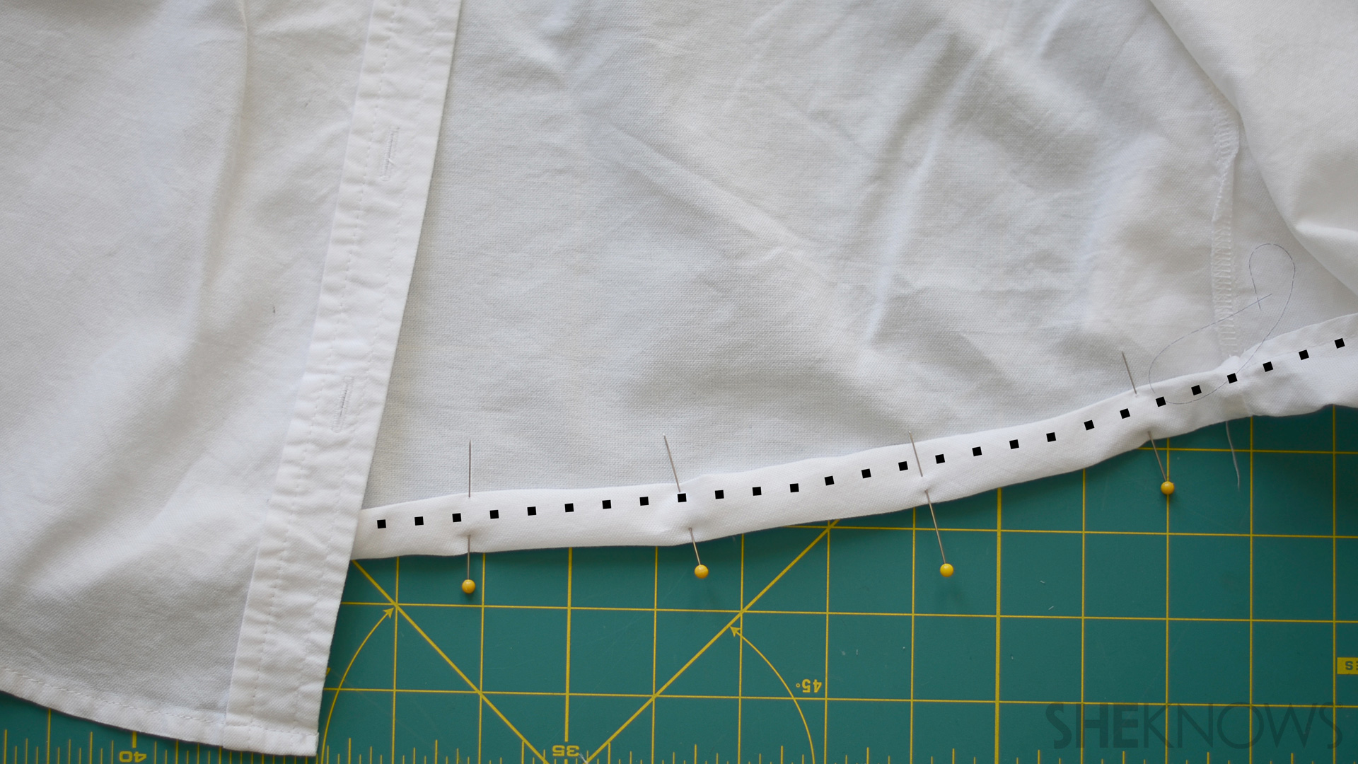 How to tailor a shirt