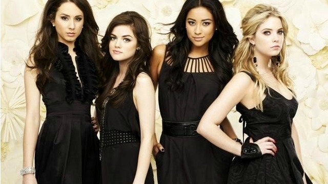 10 Halloween costumes inspired by Pretty Little Liars SheKnows