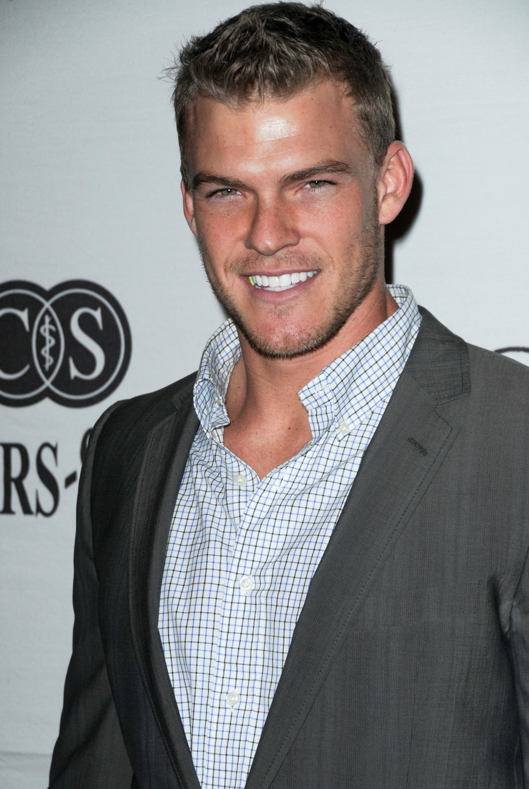 Alan Ritchson set to play a Ninja Turtle SheKnows