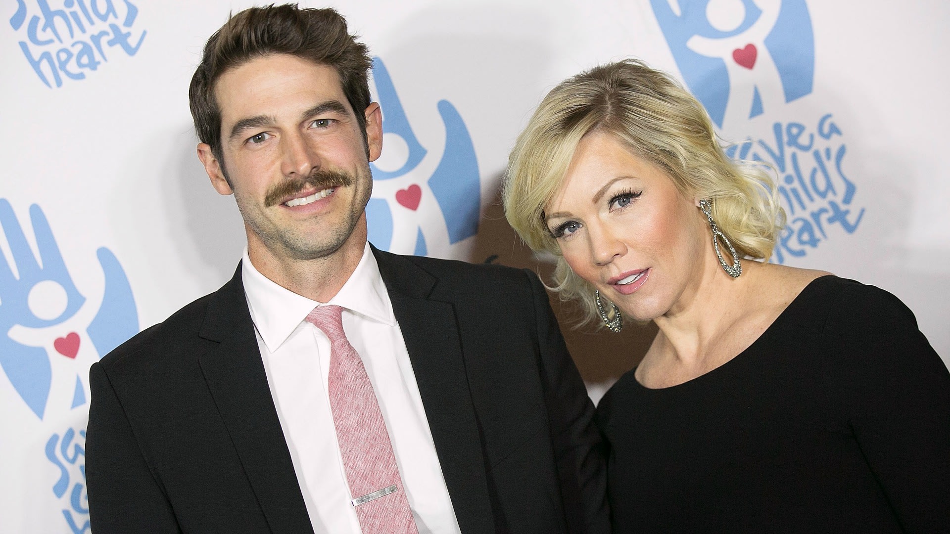 Jennie Garth & Husband David Abrams Are Headed for Divorce SheKnows(015)