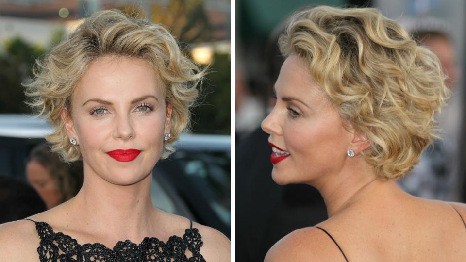 Charlize Theron’s pixie cut is growing out and we can’t Charlize Theron’s pixie cut is growing out and we can’t