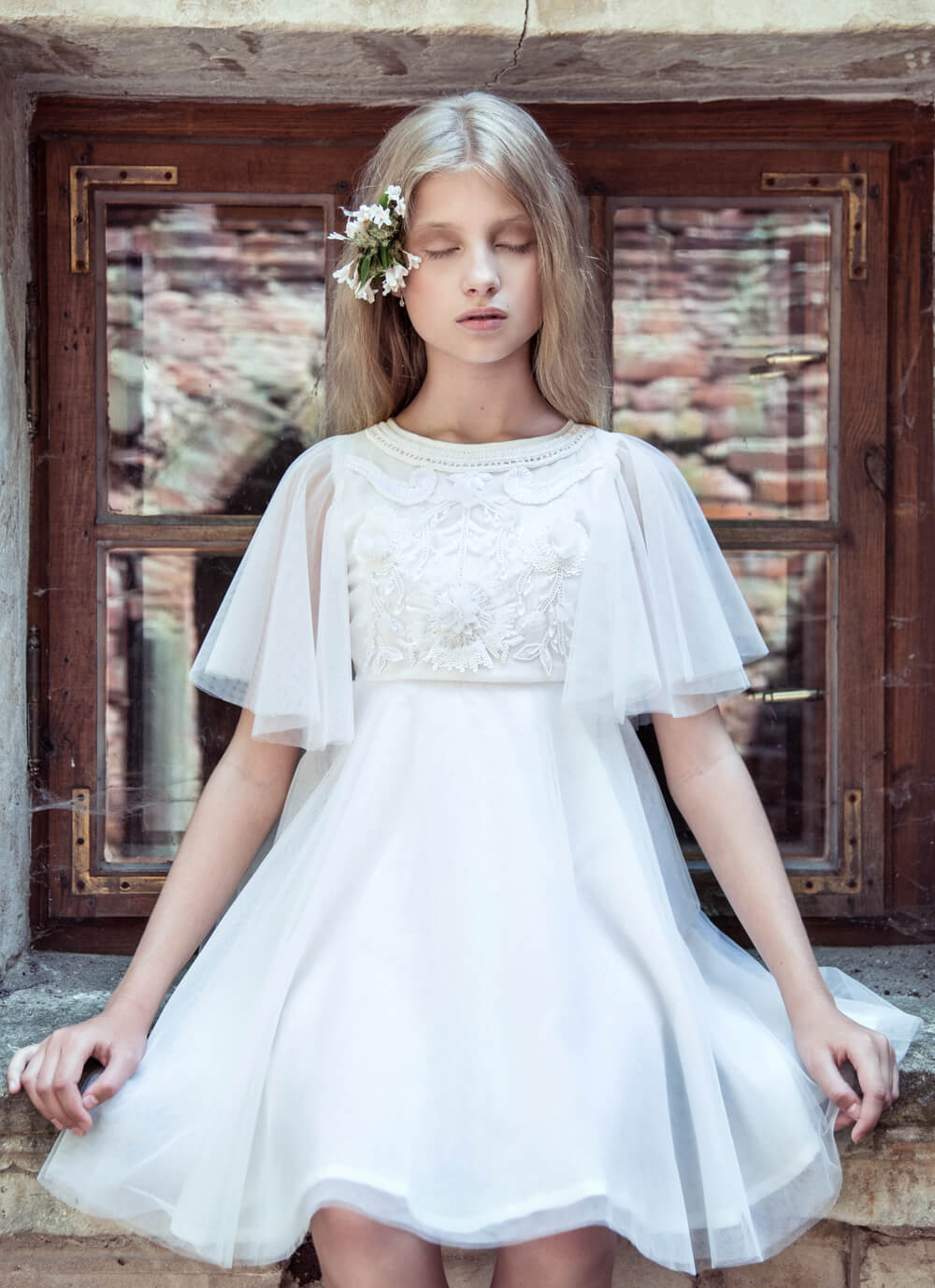 The Cutest Flower Girl Dresses of 2018