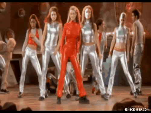 Dakota Fanning brings back the Britney Spears “Oops… I Did It Again