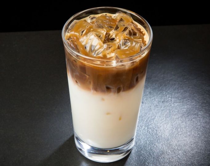 12 LowCalorie Starbucks Drinks Perfect for Summer Sipping SheKnows