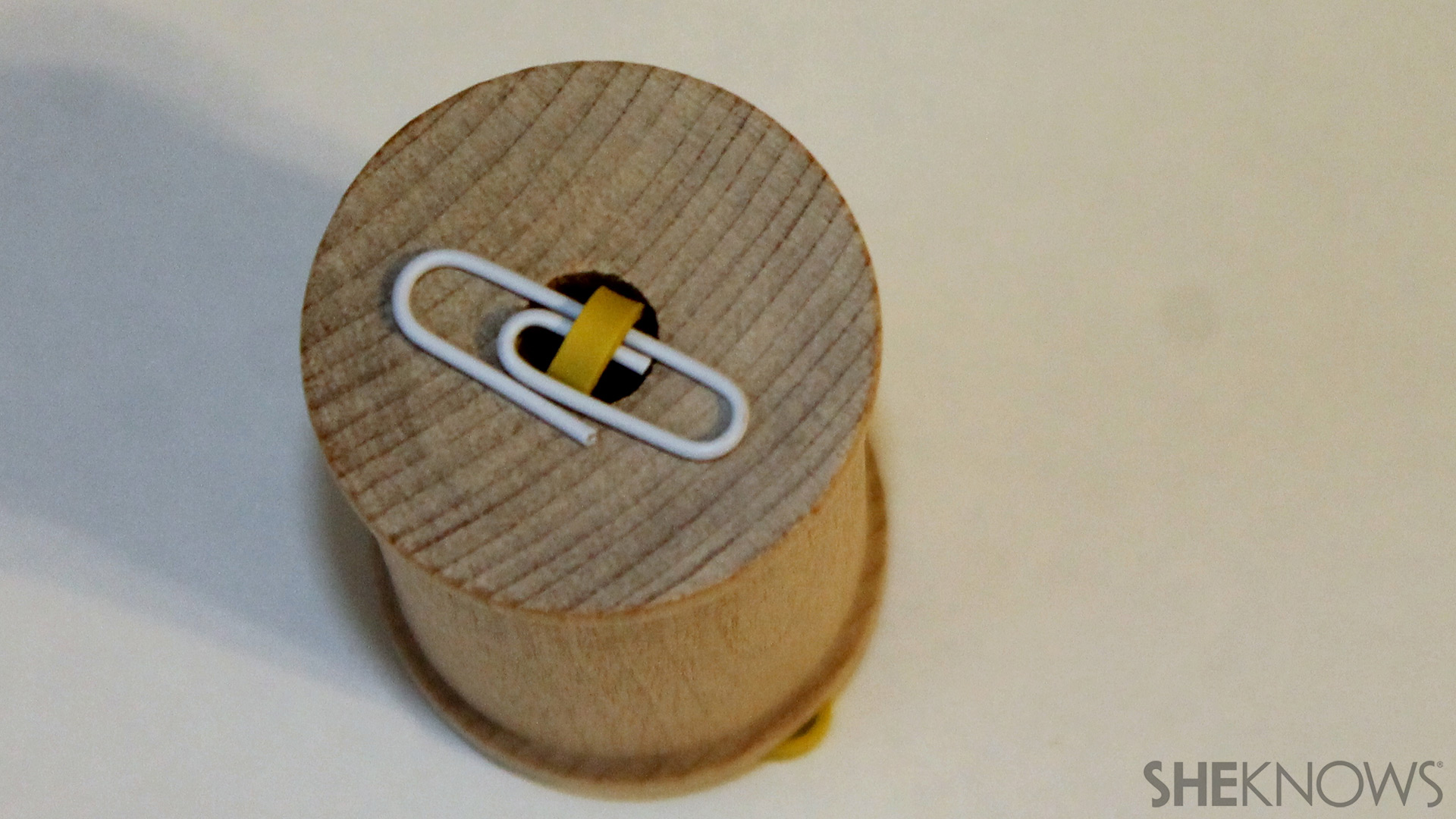DIY windup racing spool car tutorial