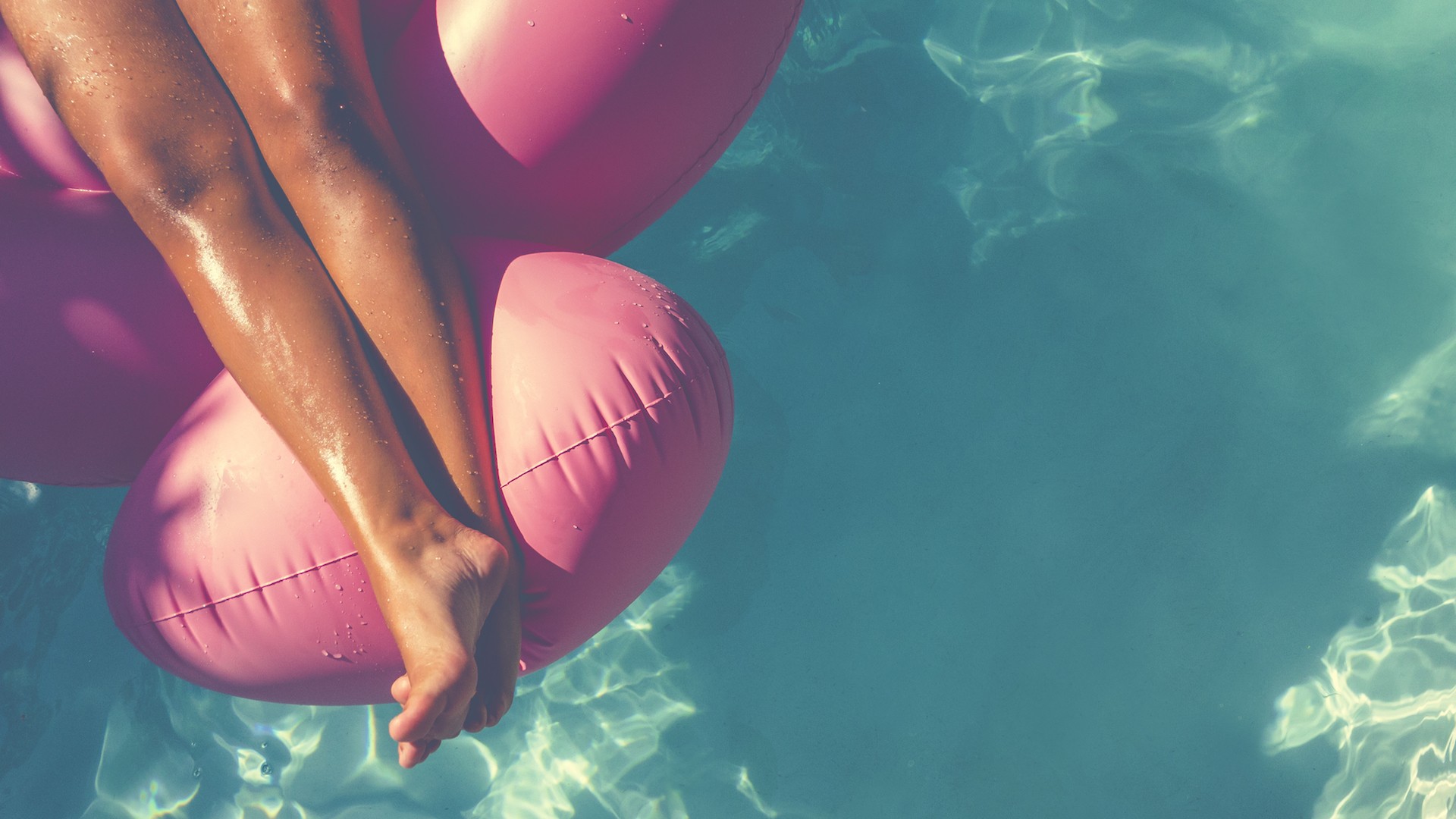 21 SprayTanning Tips to Follow — to Avoid Looking a BrightOrange Mess SheKnows