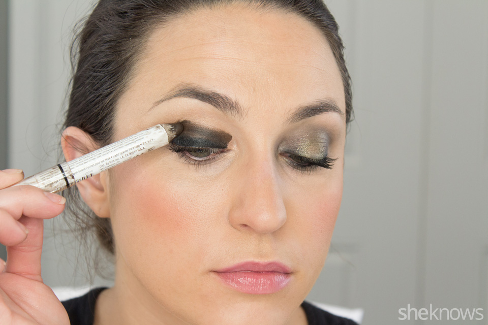Blacktie makeup in 10 min or less (PHOTOS) SheKnows