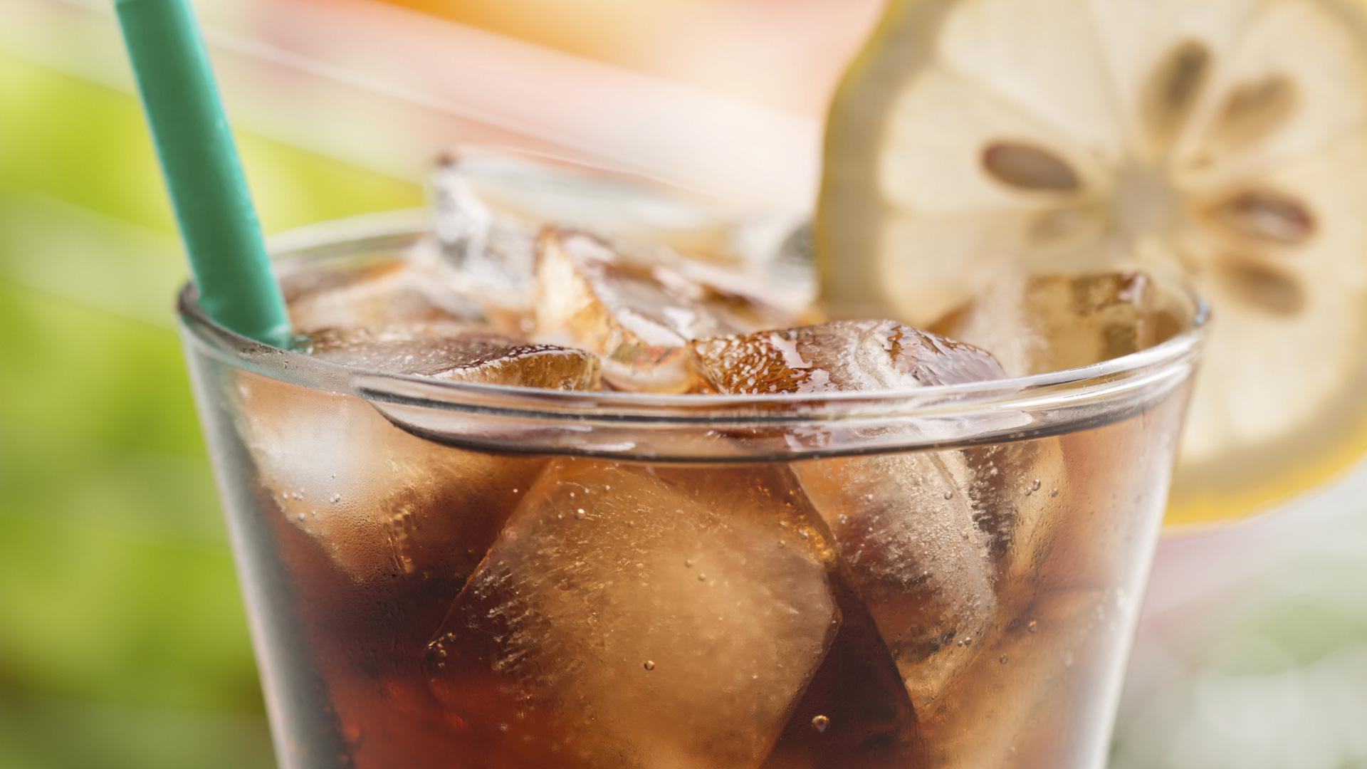 Diet soda better than water for weight loss, study says SheKnows
