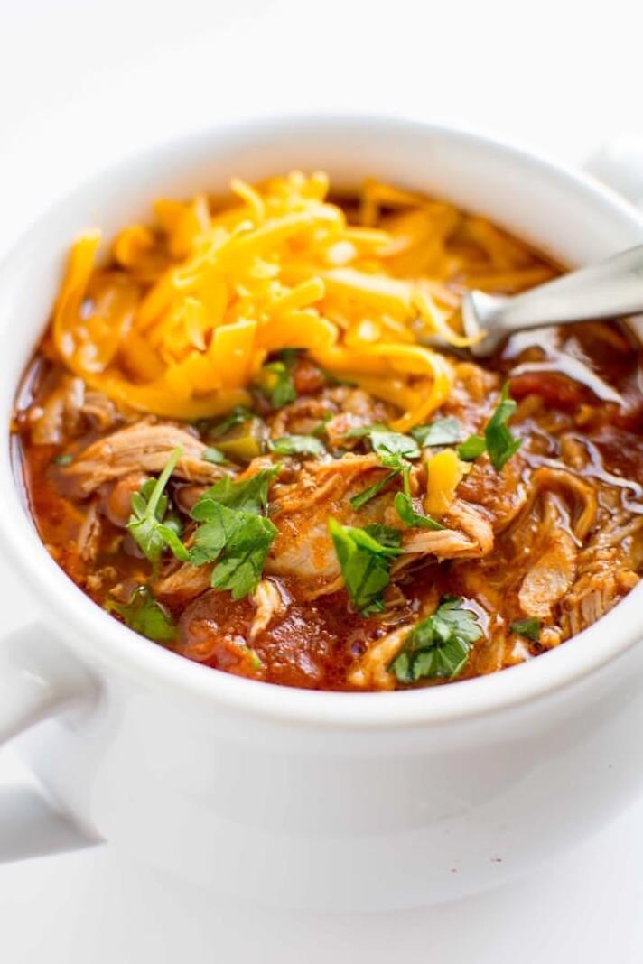 17 SlowCooker Super Bowl Chili Recipes, Because Yum