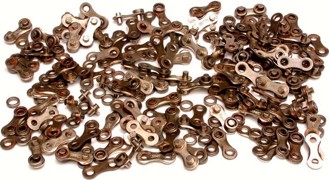 The ShelBroCo Bicycle Chain Cleaning System