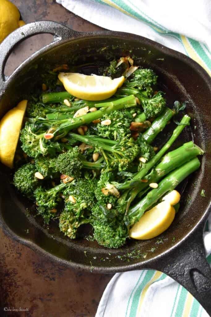Easy Garlicky Sauteed Broccolini She loves biscotti