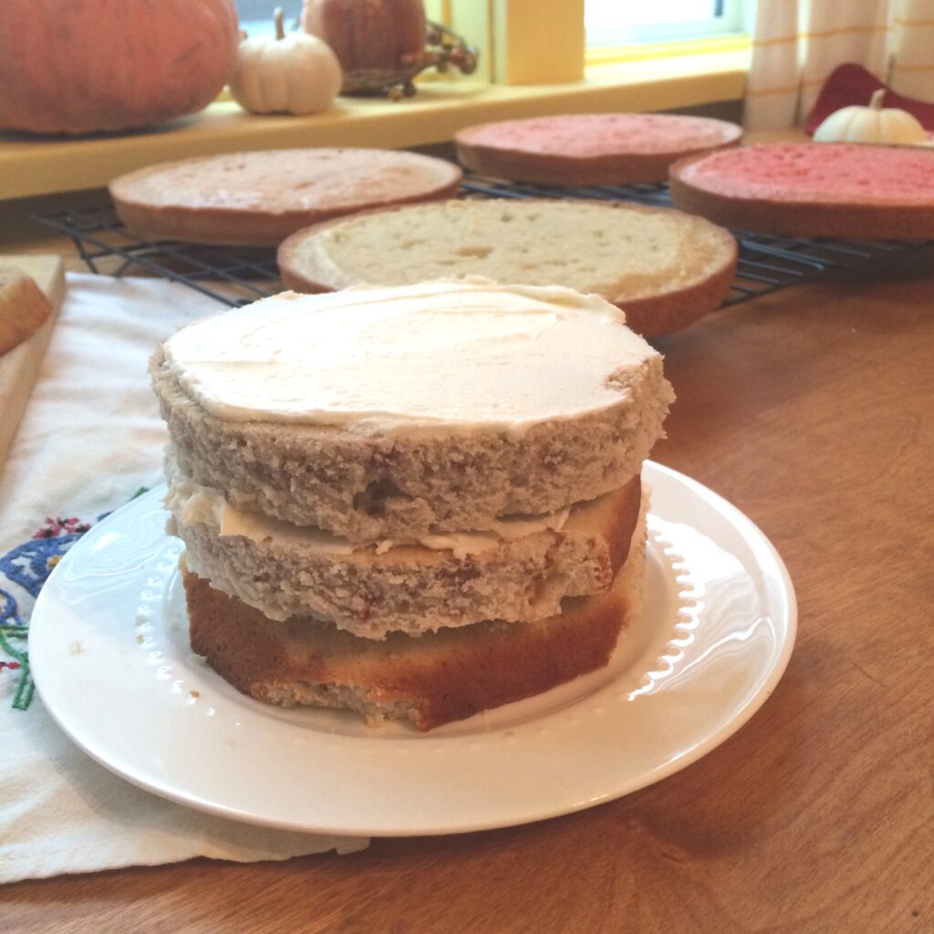 Simple Tricks to make your next cake look amazing Shifting Roots