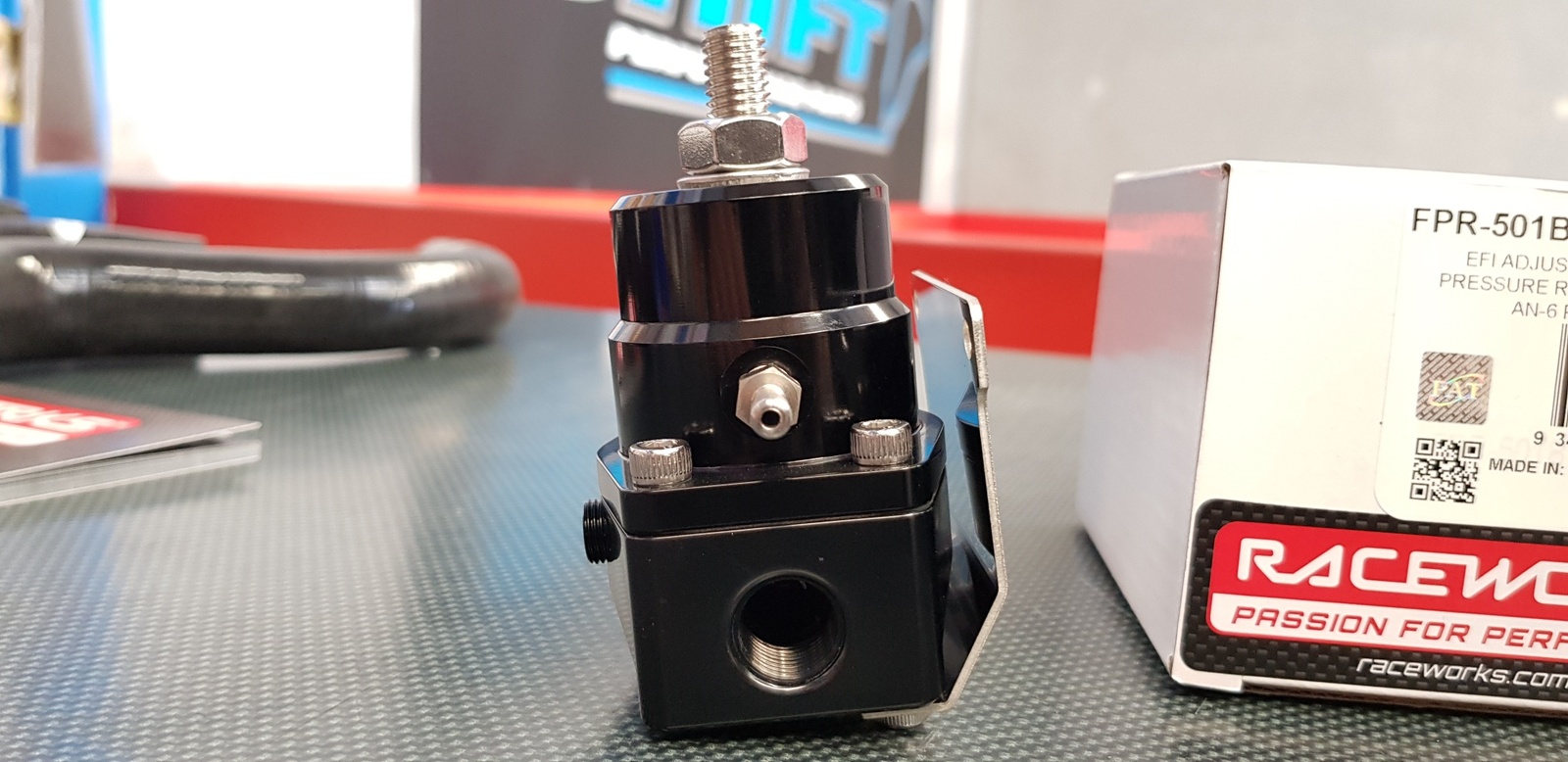 Raceworks EFI Adjustable Fuel Pressure Regulator AN6 Ports