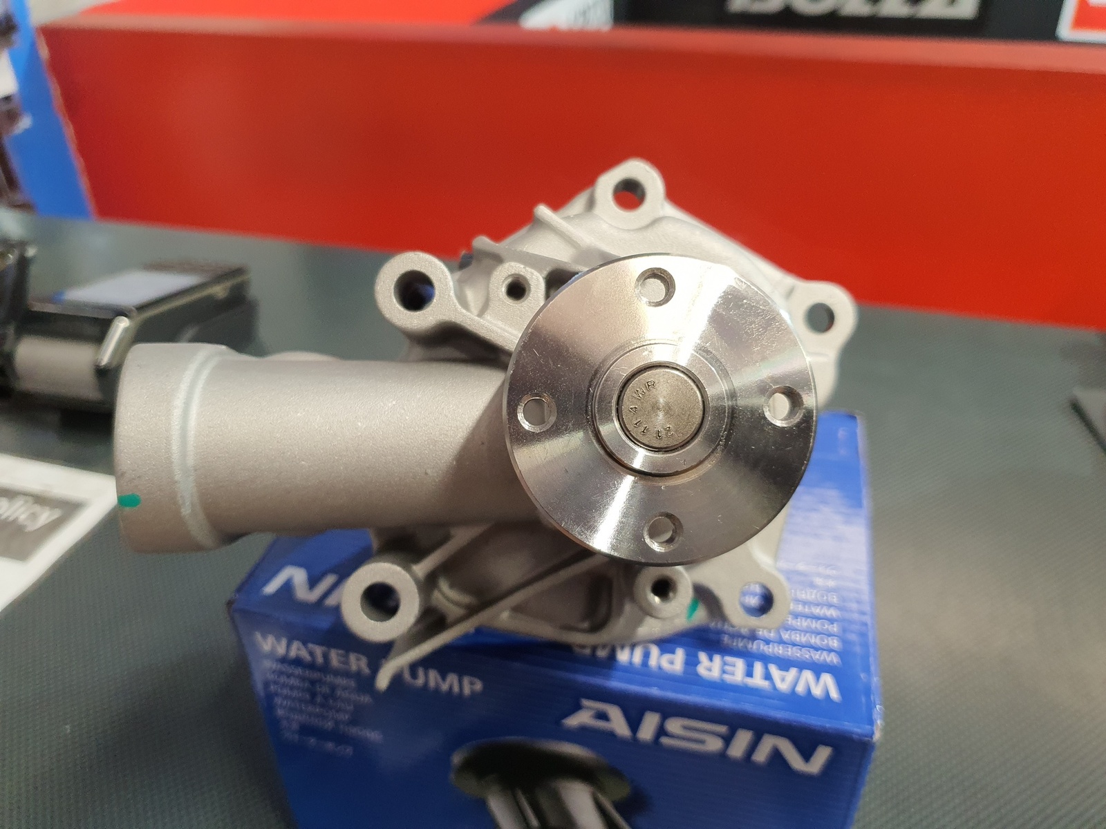 AISIN Water Pump Suits Mitsubishi EVO 8 VIII and 9 IX