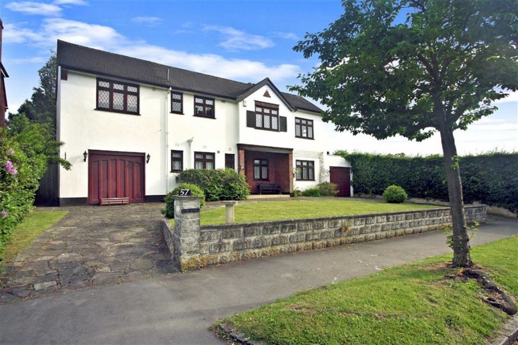 4 bedroom House Detached for sale in Whitgift Est Croydon