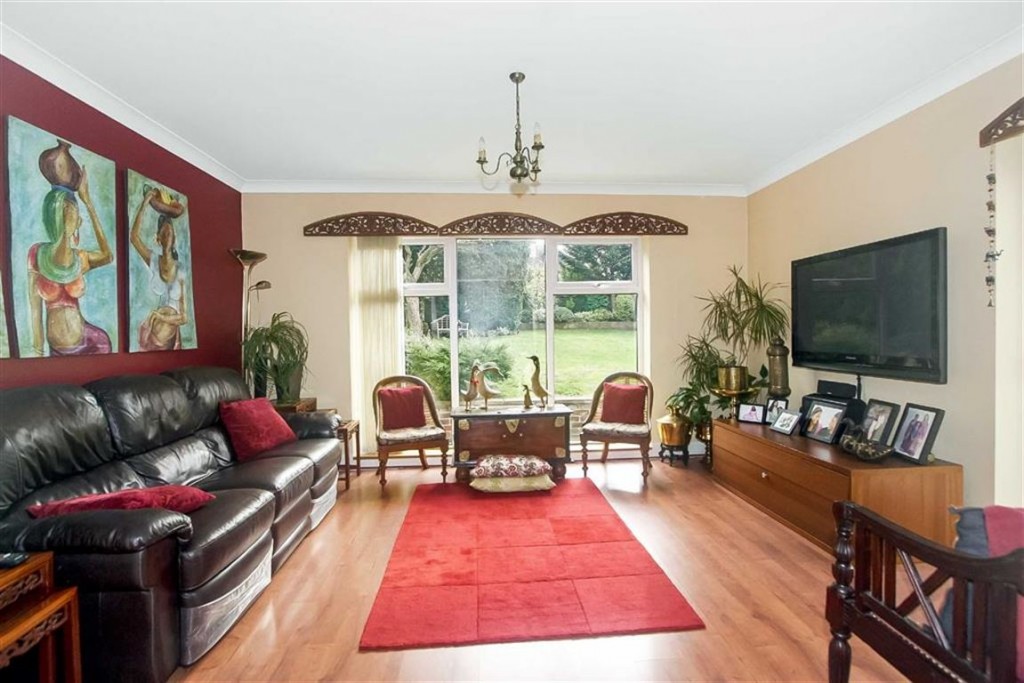 5 bedroom House Detached for sale in Purley