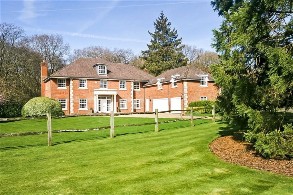 6 bedroom House Detached for sale in Warlingham