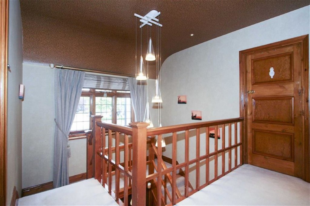 4 bedroom detached house for sale in Whitgift Foundation, Croydon