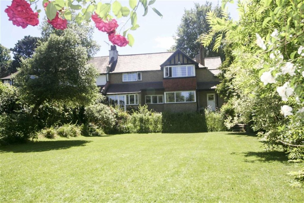 5 bedroom semi detached house for sale in b Estate, Purley