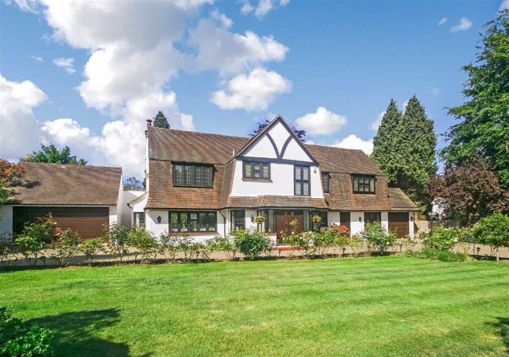 6 bedroom House Detached for sale in Woodcote Estate, Purley
