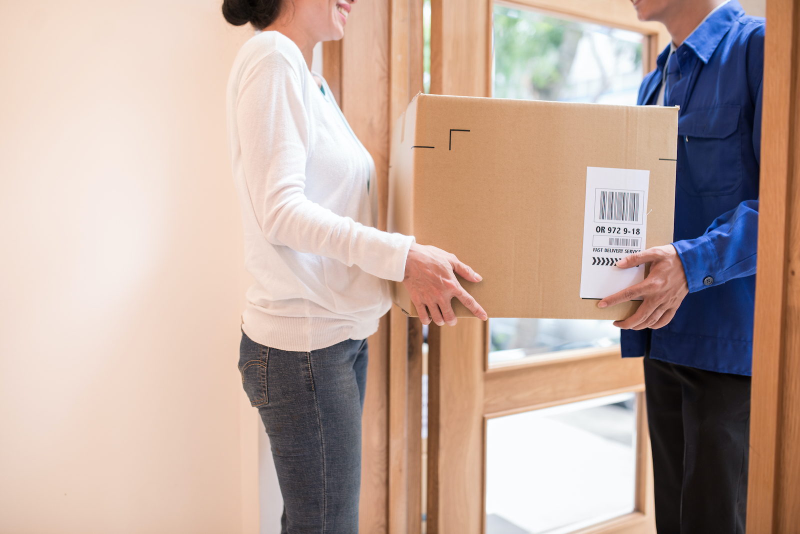 Shipping Heavy Items Cheap & Best Carriers Compared