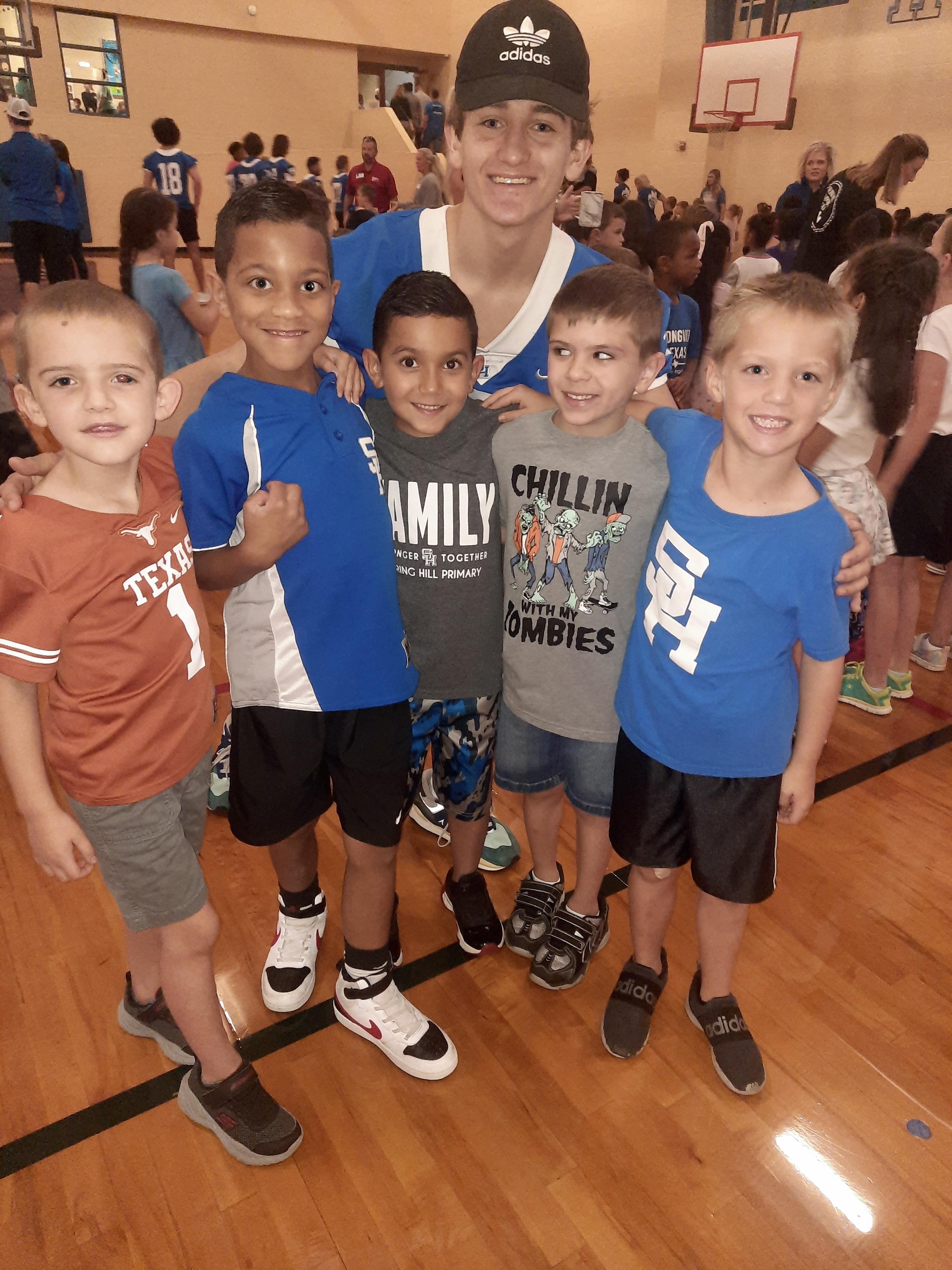 Fabulous Friday Returns To Spring Hill Primary Spring Hill