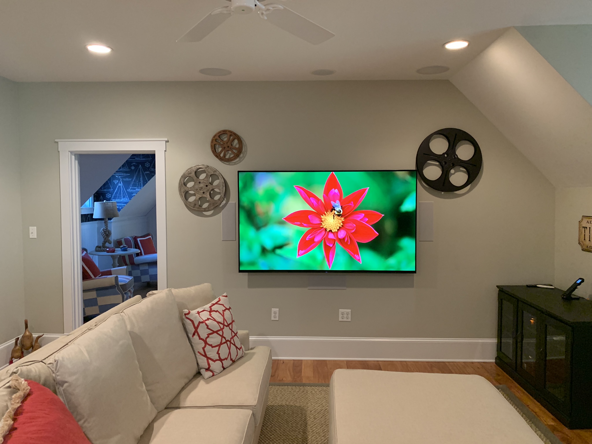 77″ Sony OLED with Dolby Atmos Surround with Monitor Audio Speakers in 77″ Sony OLED with Dolby Atmos Surround with Monitor Audio Speakers in