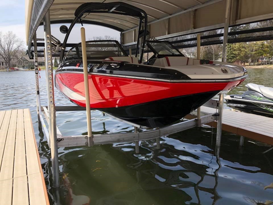 Boat Lifts Lift Options ShoreStation®