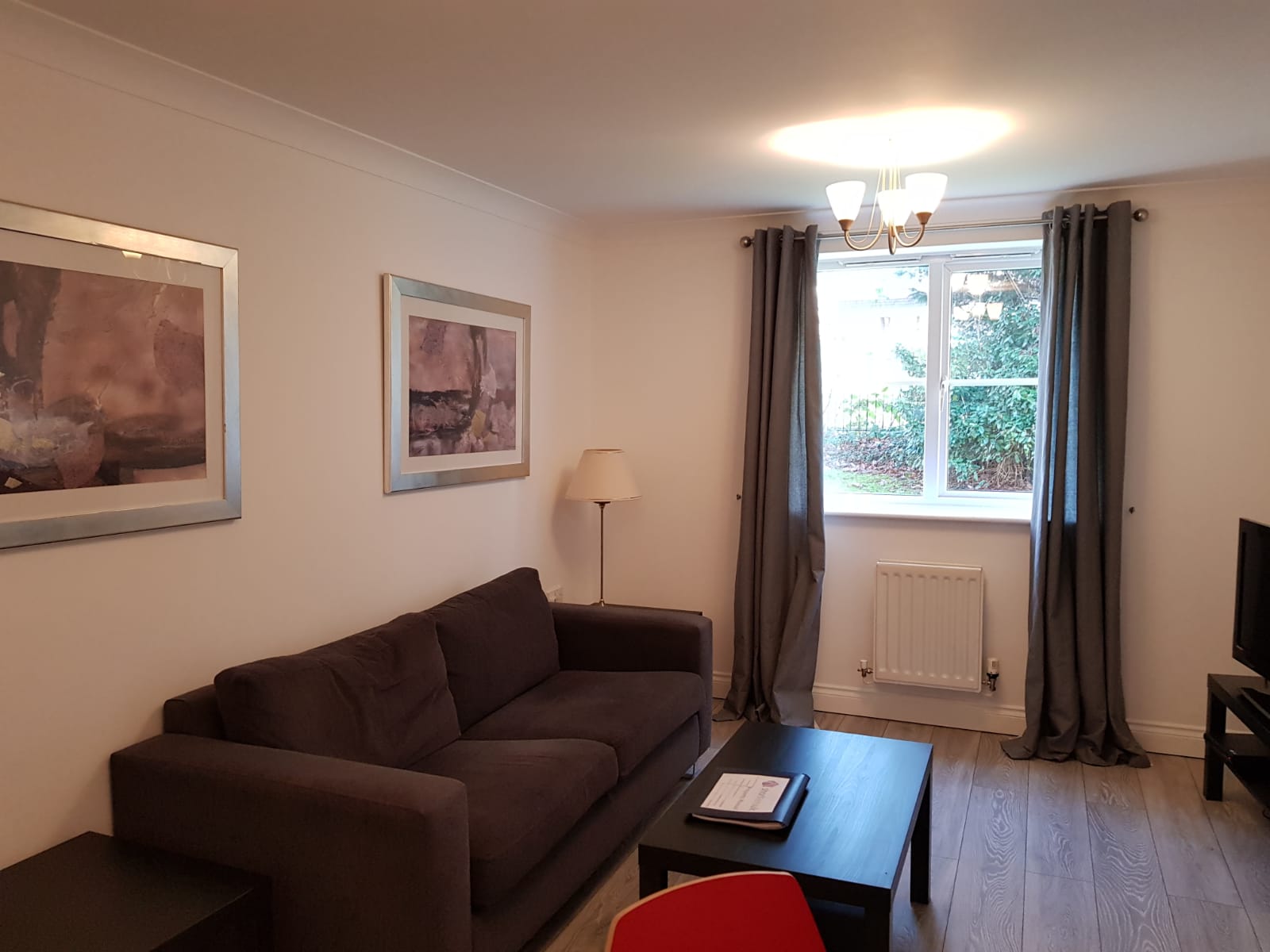 Short Term Room Rental in Gatwick Shortlets UK