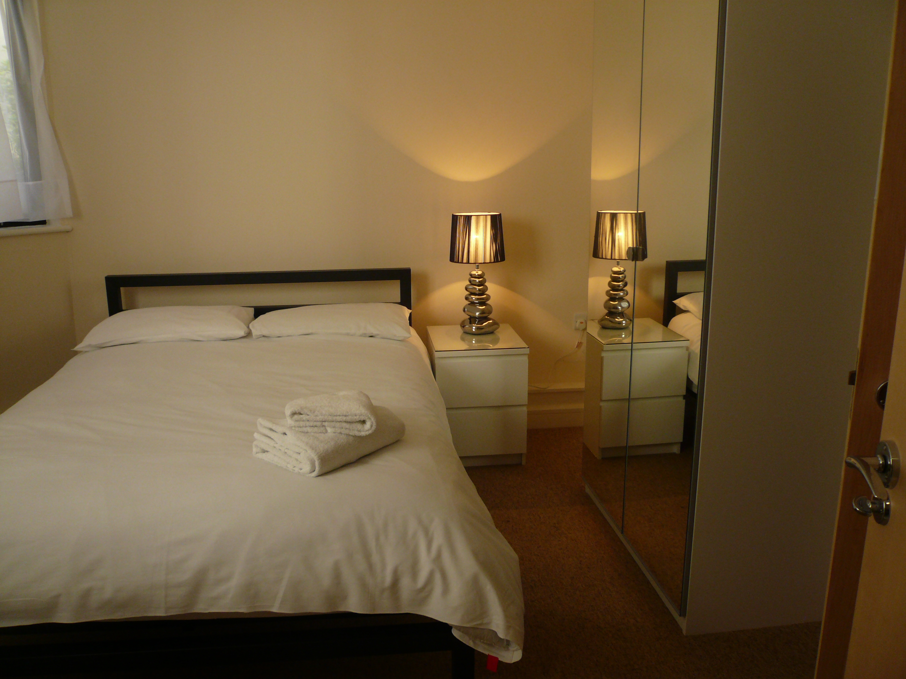 ShortLets UK bristol city centre serviced apartments