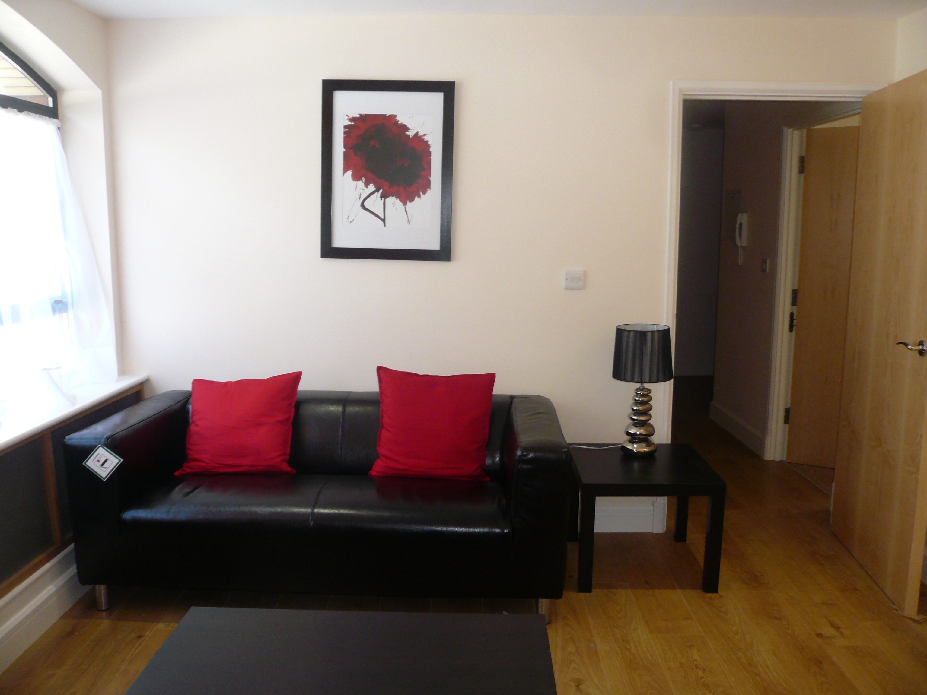ShortLets UK bristol city centre serviced apartments