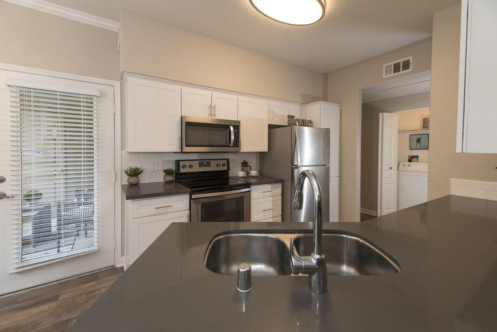 8282 Calvine Rd, Sacramento, CA 95828 Shortterm Lease Apartments Furnished + Utilities