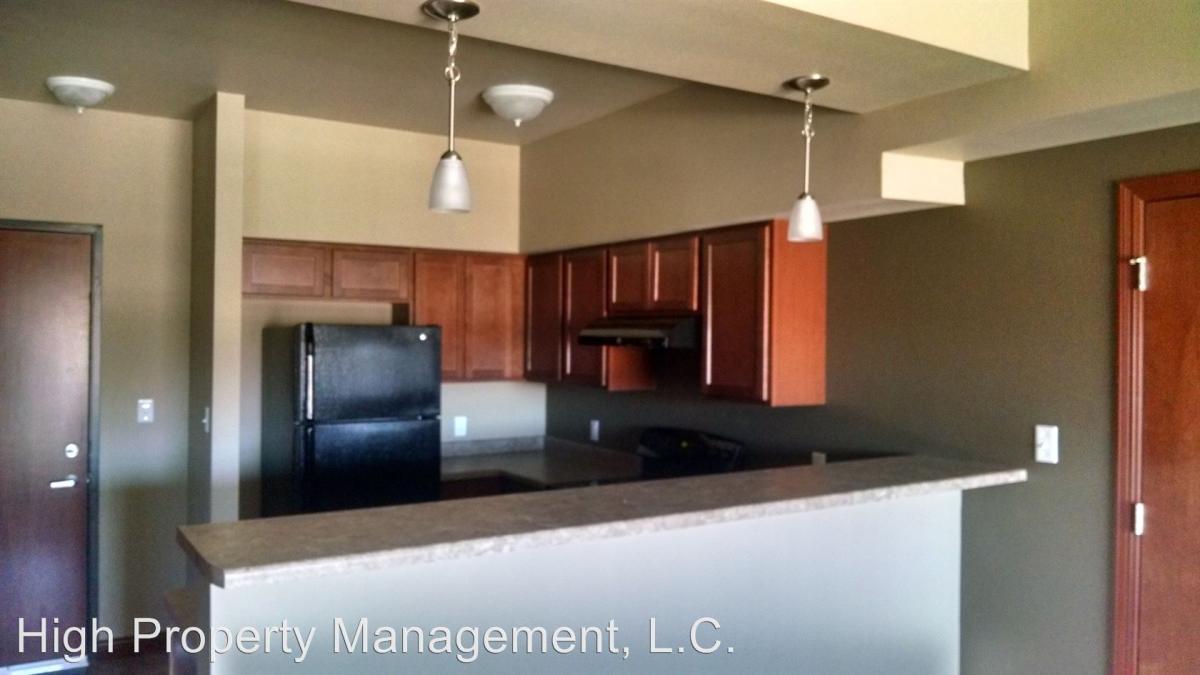 3500 Edgewood Rd NE, Cedar Rapids, IA 52402 Shortterm Lease Apartments