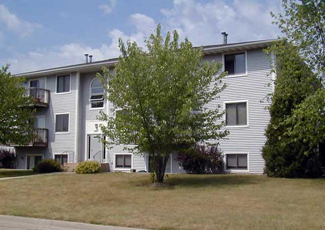 3464 Hampton Ridge Dr, Rockford, IL 61109 Short Term Housing