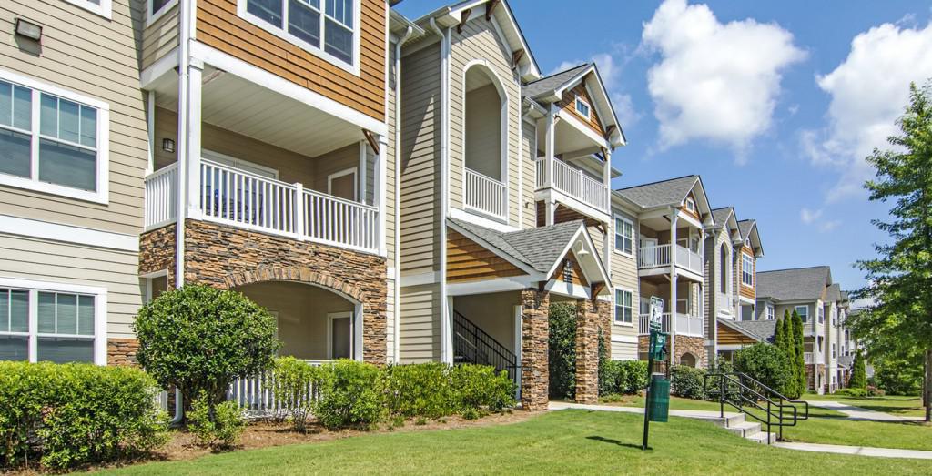 3871 Redwine Rd, Atlanta, GA 30344 Shortterm Corporate Housing