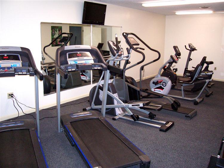 241 Loudon Road, Concord, NH 03301 Shortterm Lease Apartments