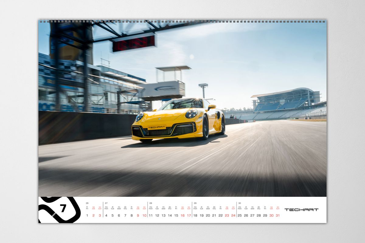 Der limitierte Kalender von Techart für 2022 Shots Magazin