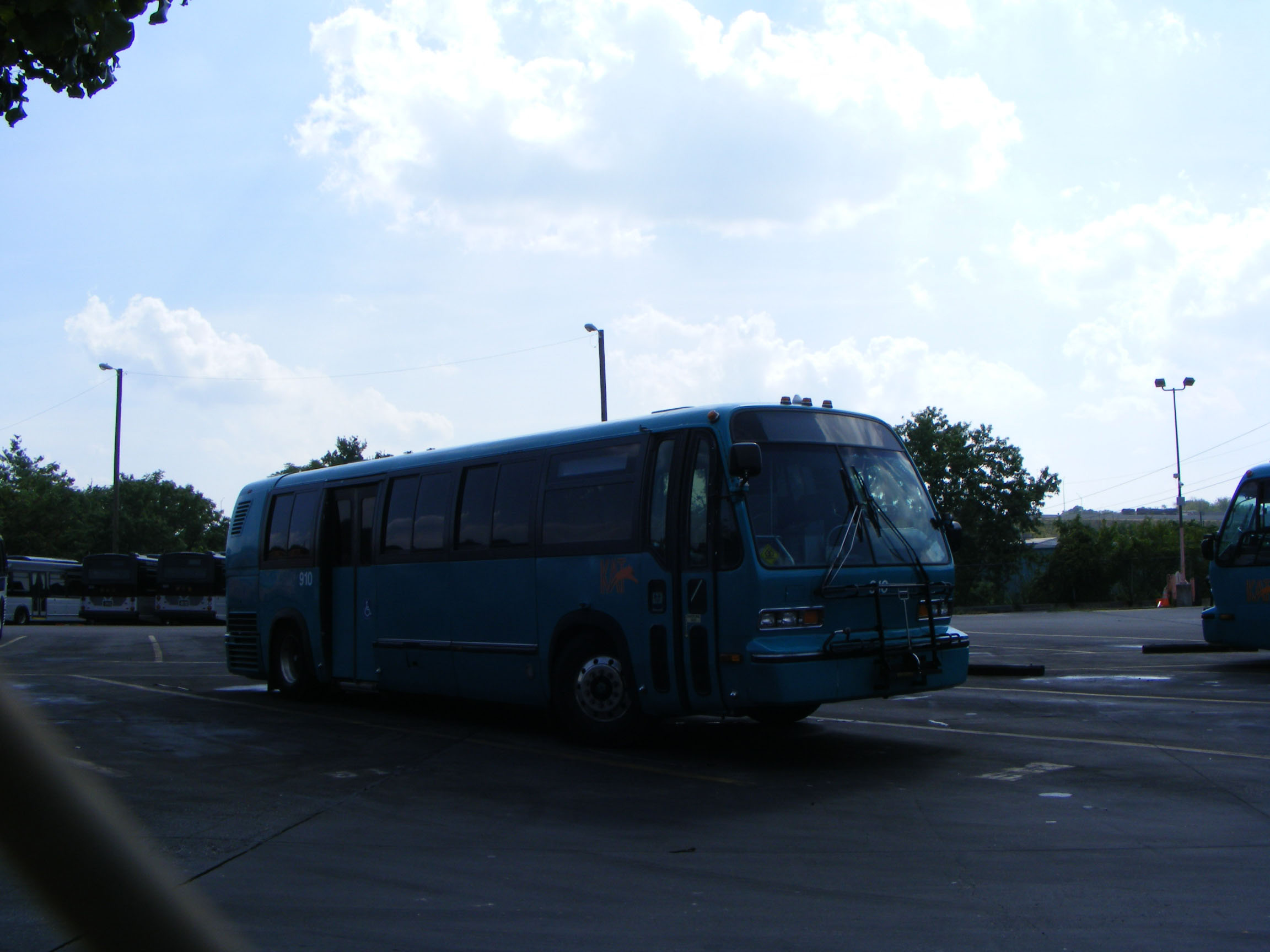 KAT SHOWBUS AMERIVA BUS IMAGE GALLERY USA Knoxville Area Transit