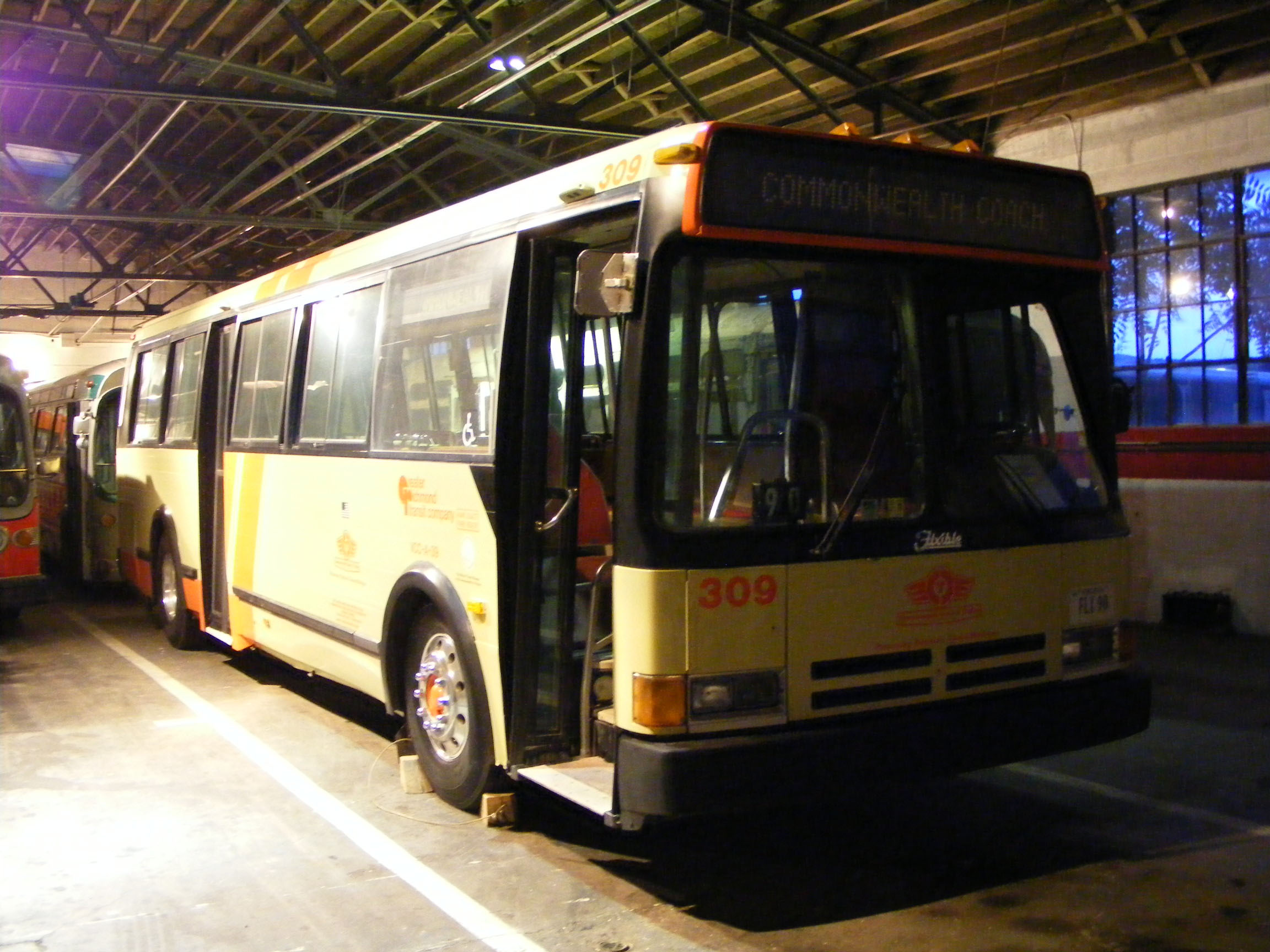 Greater Richmond Transit Company, GRTC SHOWBUS INTERNATIONAL BUS