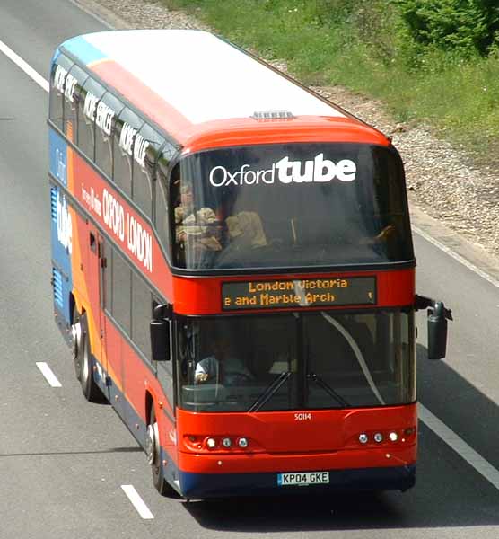 Oxford Tube SHOWBUS MIDLANDS BUS IMAGE GALLERY Neoplan Skyliners
