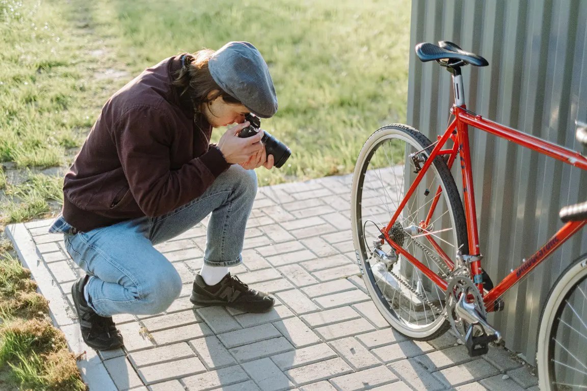 A Guide to Outdoor Product Photography Shift from Amateur to Pro