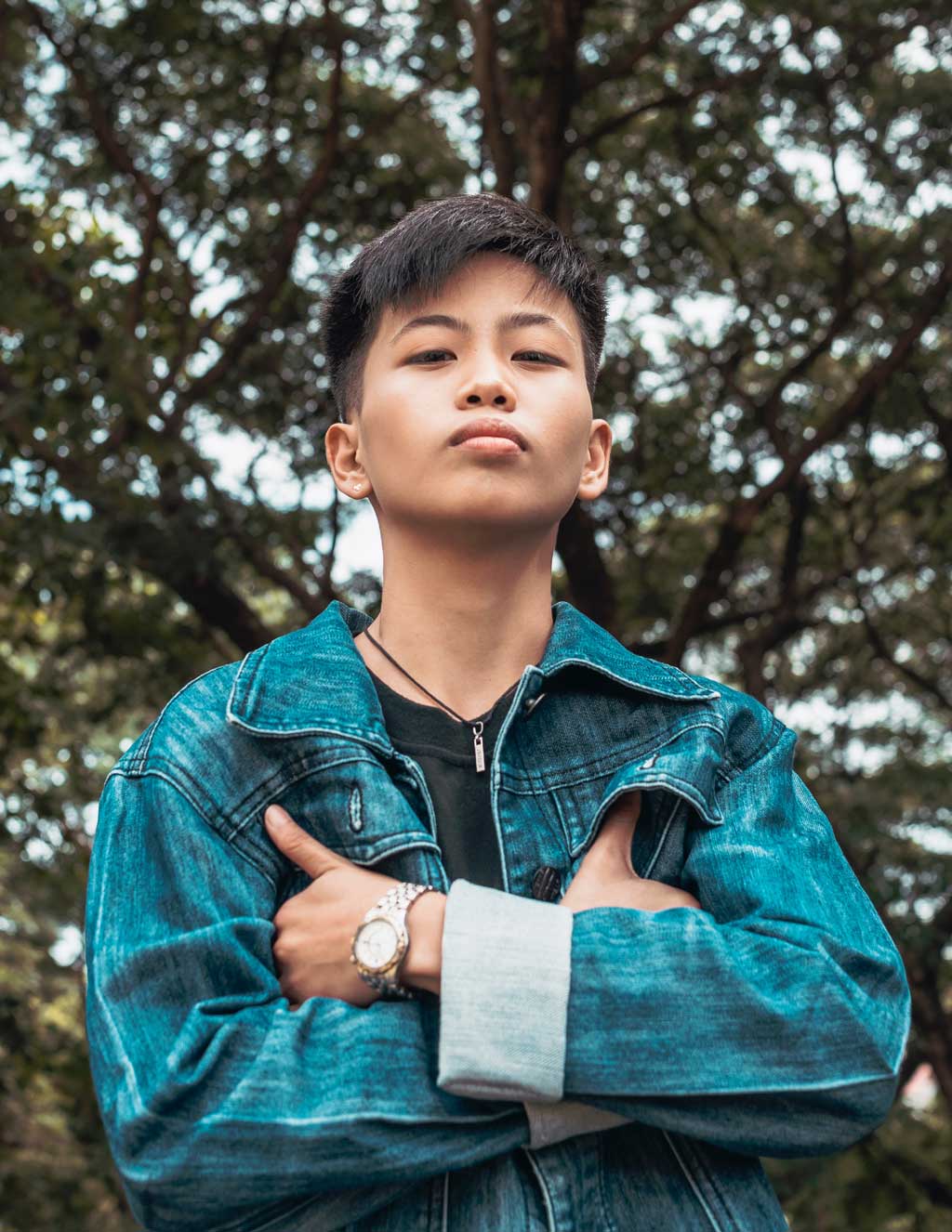 Қара транни үлкен мүшесі порно