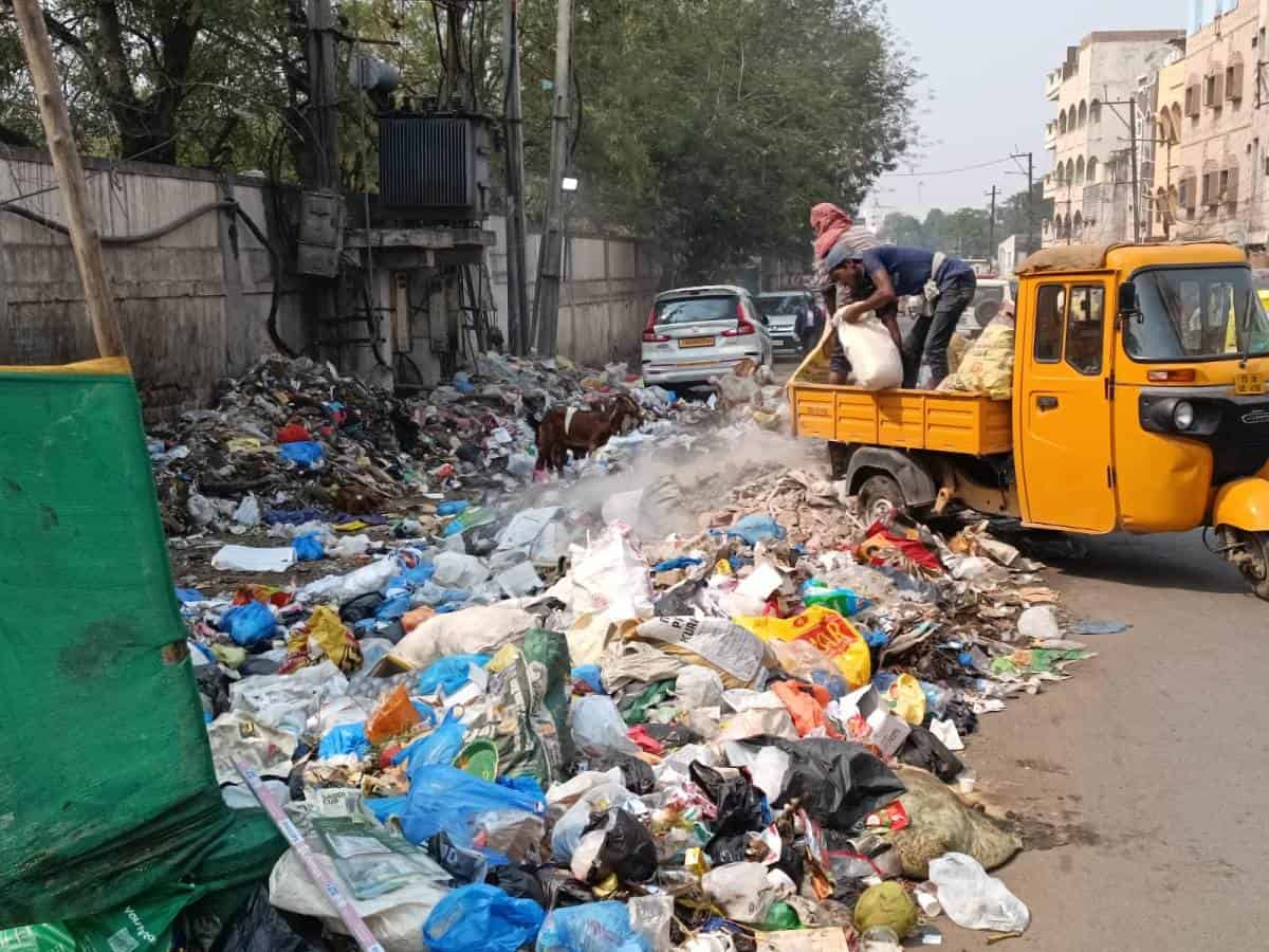 Hyderabad Piles of garbage fill Old City streets