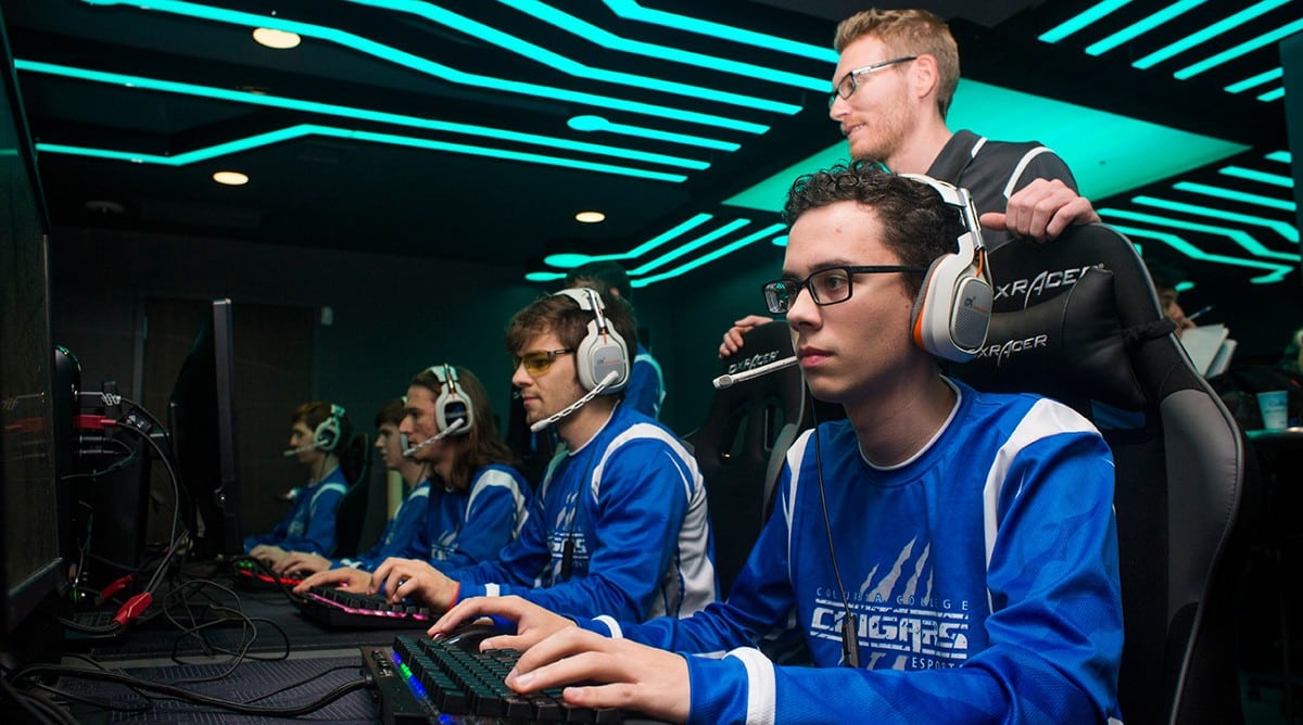 High Schools In America Are Now Making Video Games A Varsity Sport