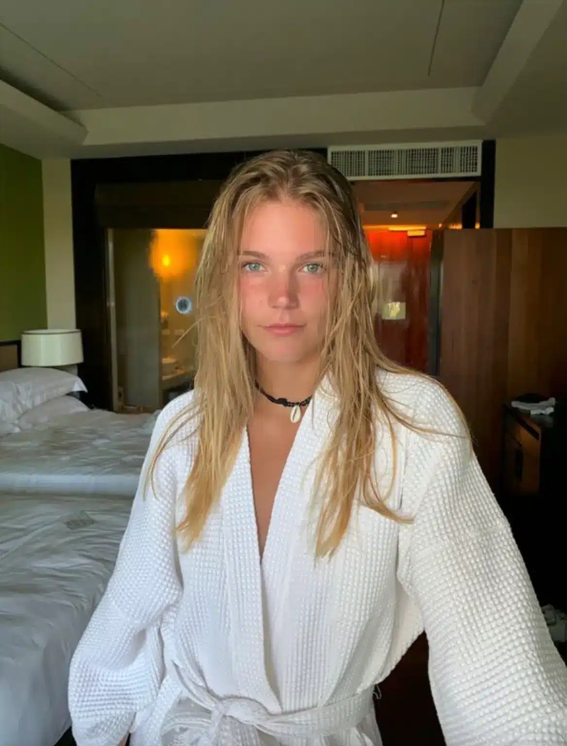 OnlyFans Model Gives Fans Control Of Her Life Is Immediately Forced