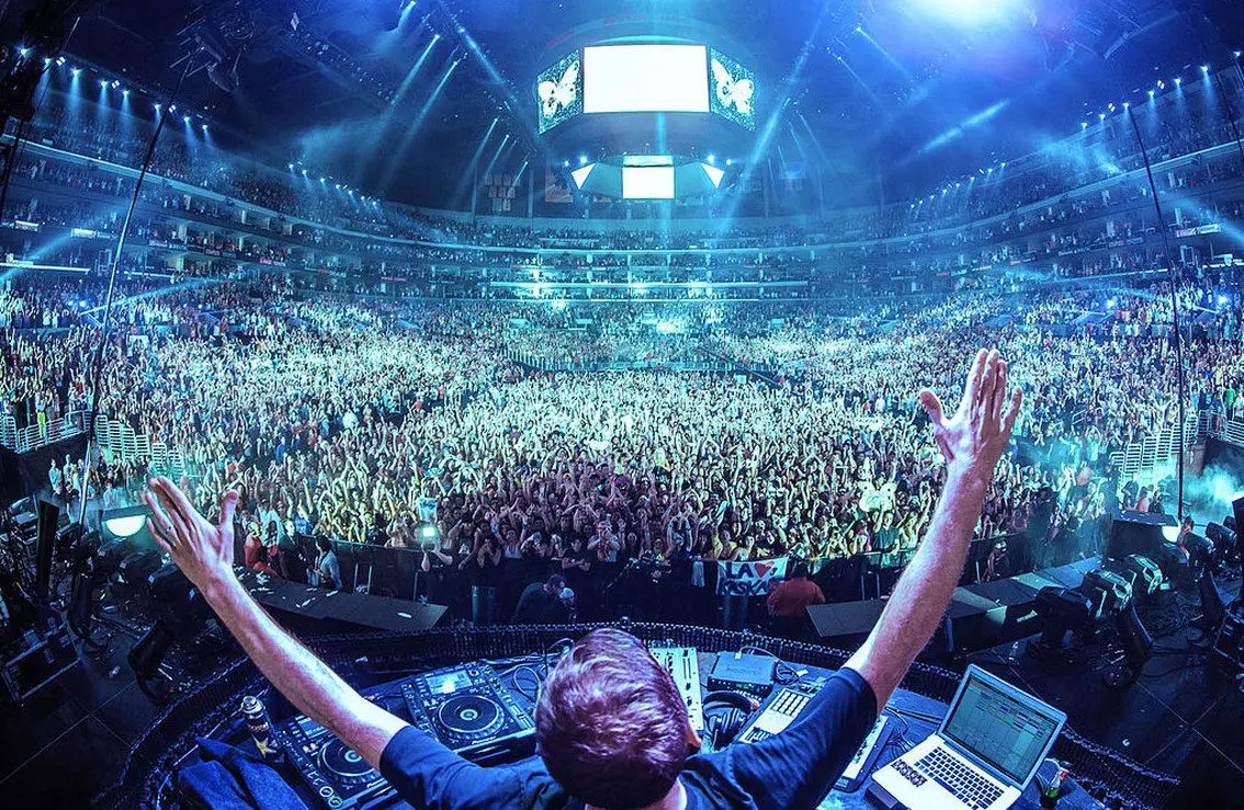 The Best Electronic Music of 2018 SIDELINE MAGAZINE