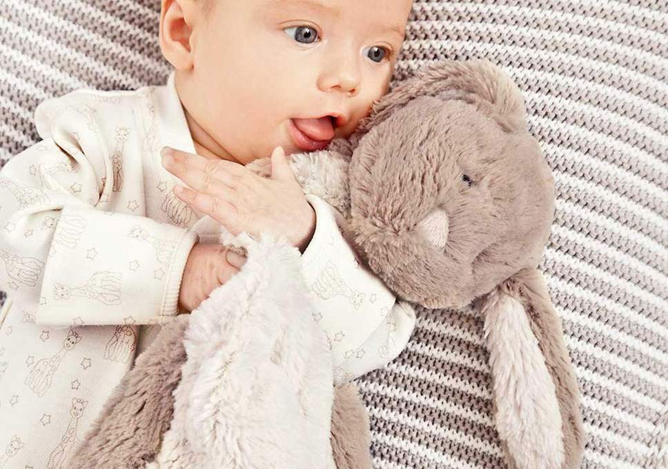 Best Baby Gift Unique & Traditional Baby Gifts, Newborn Baby Gifts, Tips