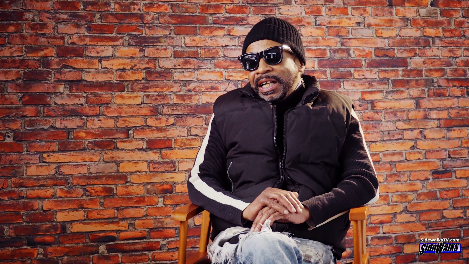 Interview Clint Smith > Sidewalks Entertainment